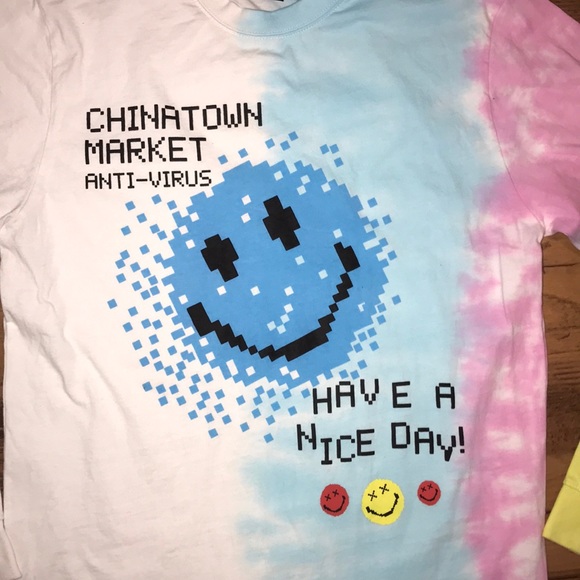 CHINATOWN MARKET ESSENTIAL LONG SLEEVE SHIRT - Picture 2 of 6